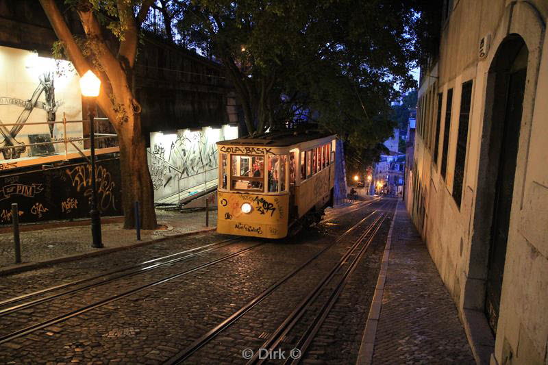 citytrip lissabon portugal gloria tram