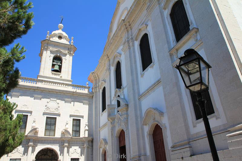 citytrip lissabon portugal kerk graca plein