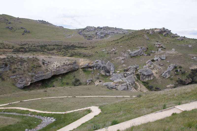 nieuw-zeeland cave stream castle hill