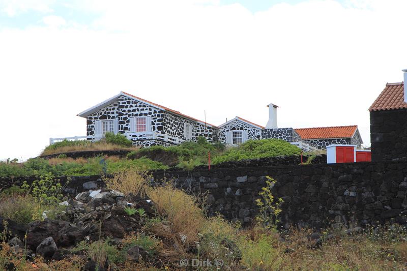 azoren pico huizen lavasteen