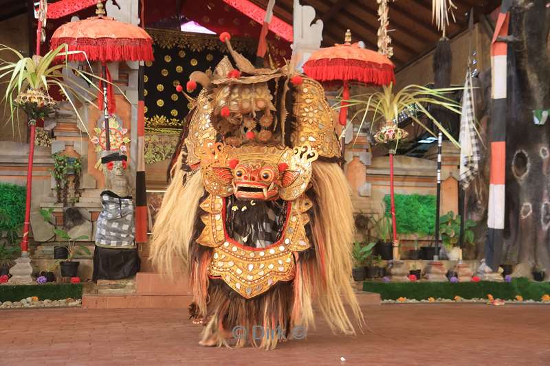 bali barong balinese dance