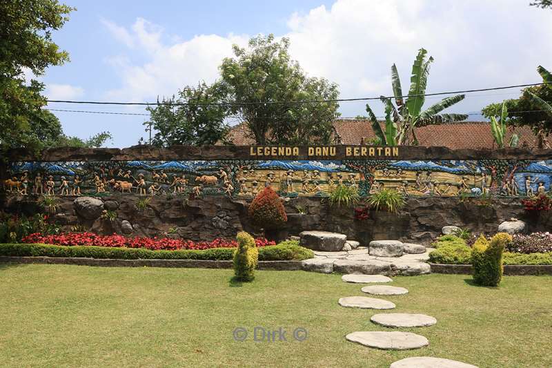 bali hindoe tempel bratan lake pura puseh danu