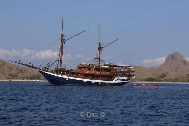 padar island