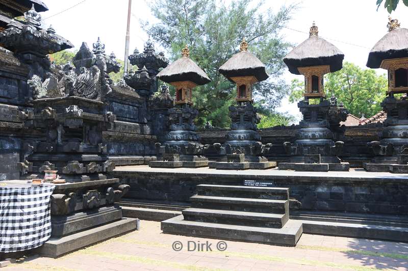 bali hindoe tempel pura goa lawah