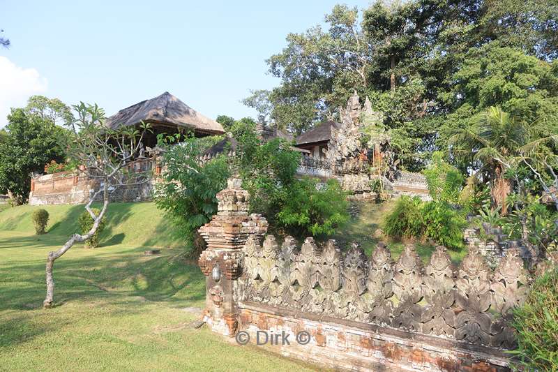 bali hindoe tempel pura taman ayun