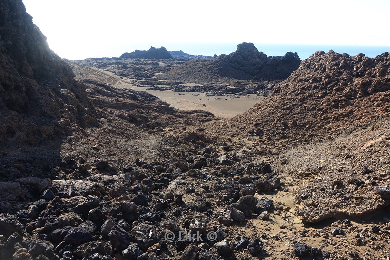 galapagos bartolome island