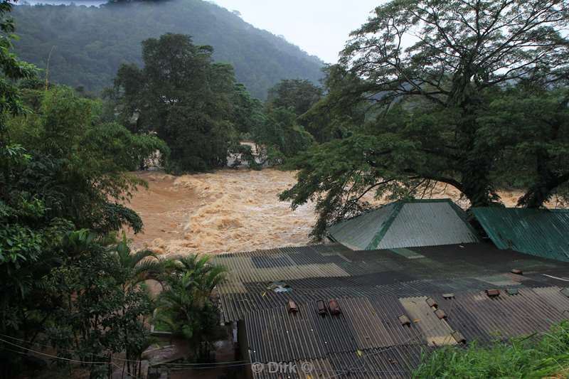 sri lanka landslides flooding